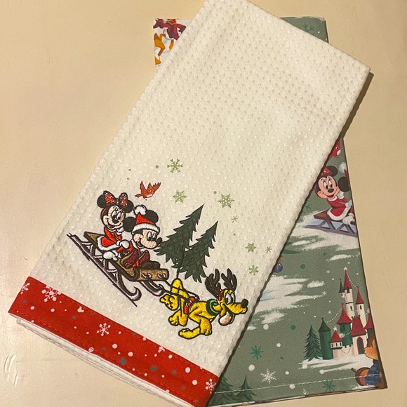 Kitchen Set Of 2 Disney Kitchen Towels Poshmark